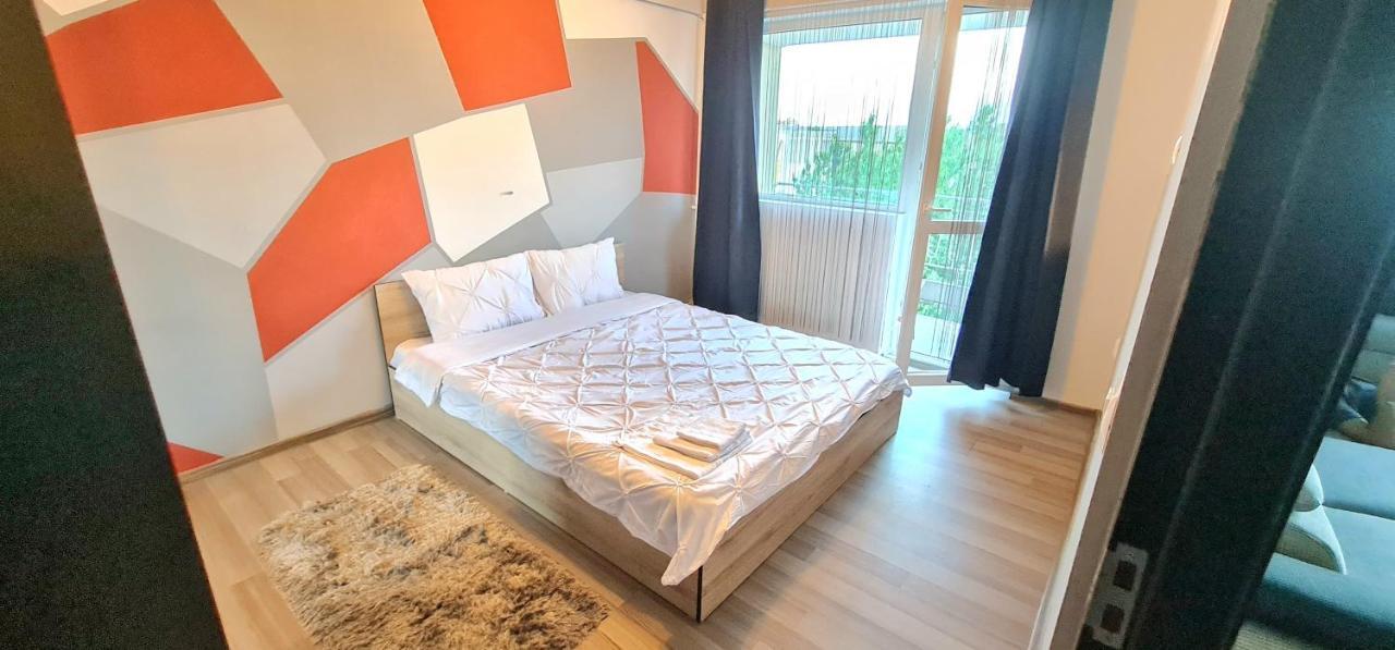 Ultracentral Apartments Bacău Exterior foto